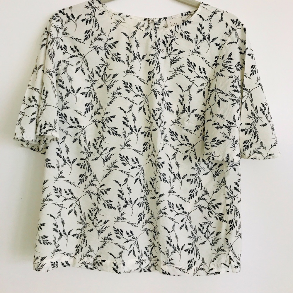 Women’s. A New Day Short Sleeve Top